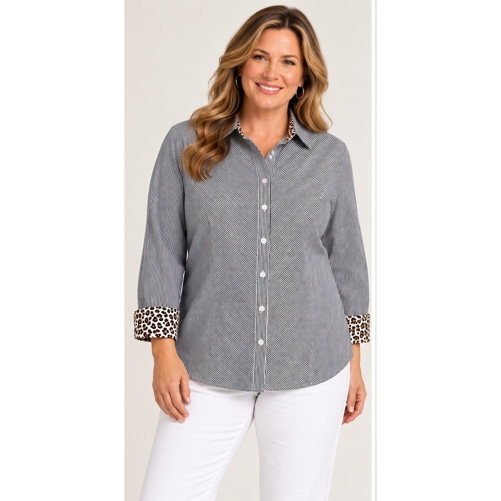Chicos Button Down Shirt Womens16 Blue White Striped Leopard Excellent No Iron